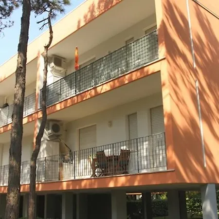 Lovely Flat Just 400mt From The Sea Апартаменты *