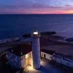Lovely Flat Just 400mt From The Sea Апартаменти