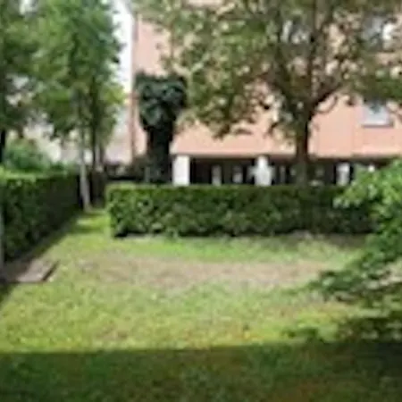 Appartamento Lovely Flat Just 400m From The