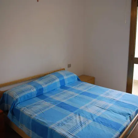 Apartment Lovely Flat Just 400mt From The Sea